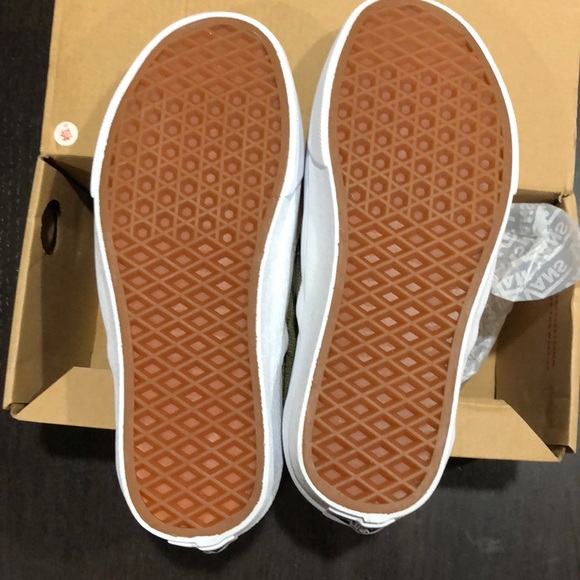 Vans Classic Slip-On Puffer Grape Leaf - Picture 3 of 4